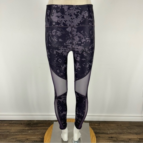 ❤️ Under Armour Black and Gray Compression Leggings S - Picture 3 of 10